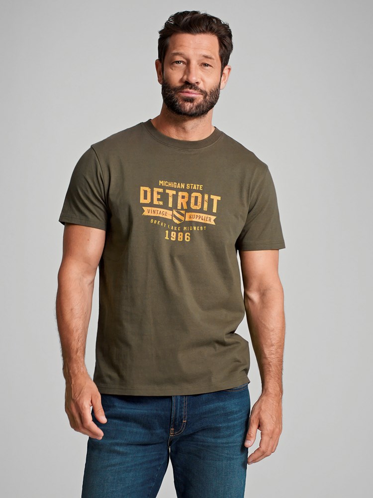 Detroit t-skjorte 7504795_GOZ-REDFORD-A23-Modell-Front_chn=match_8231.jpg_Front||Front