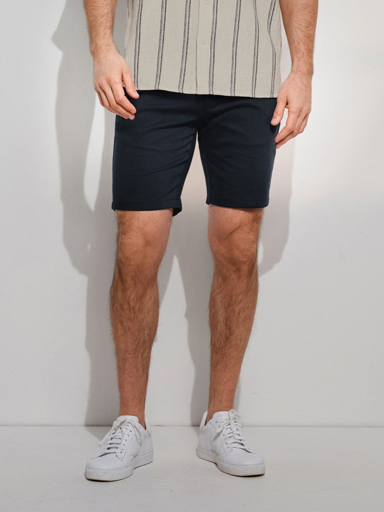 Roma shorts 7506966_EMW-MarioConti-H24-modell-front_Roma shorts EMW 7506966.jpg_Front||Front