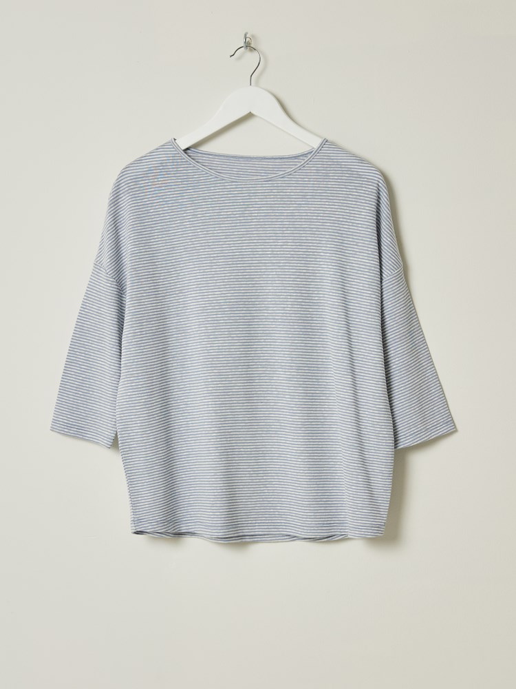 Tina stripet topp 7507149_EAV-JEANPAUL-H24-Front_2891_Tina stripet topp EAV_Tina stripet topp EAV 7507149.jpg_Front||Front