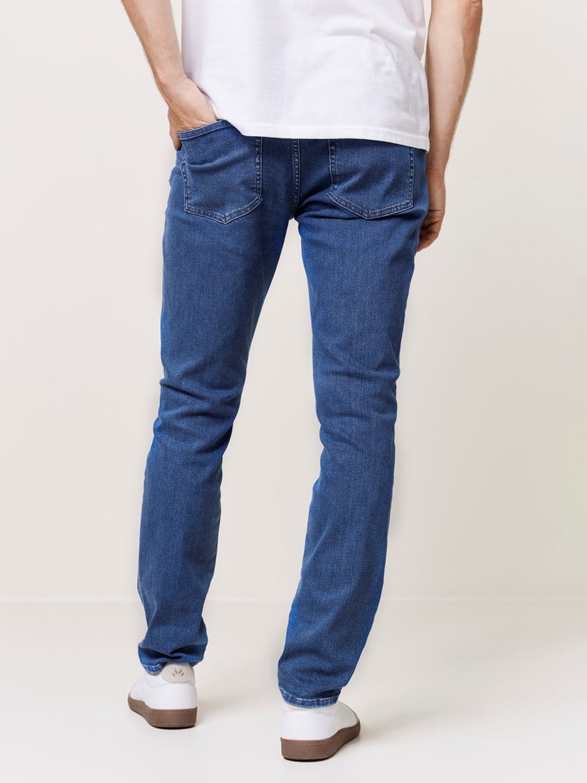 7510011 DAC 7510011_DAC-MarioConti-NOS-modell-back_Steve blue stretch jeans DAC.jpg_Back||Back