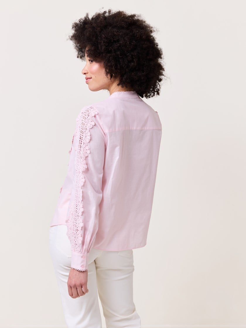 7510505 O68 Belgravia rosa 23_Belgravia bluse O68.jpg_